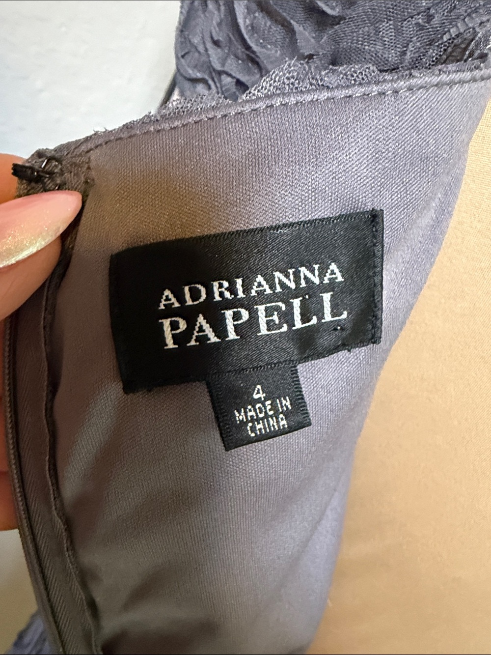 Adrianna Papell grey rosette midi sheath dress capped sleeves size 4 - Picture 9 of 9